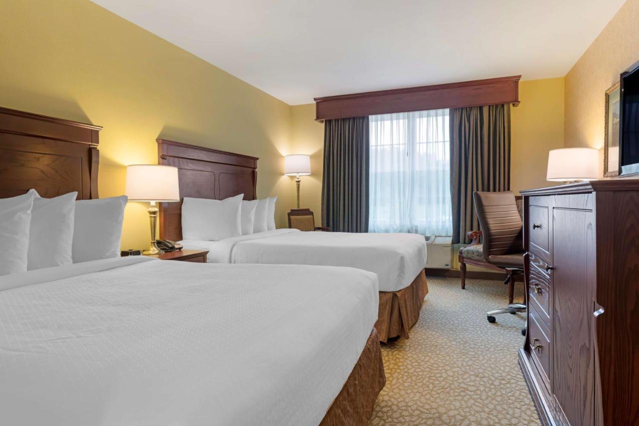 Best Western Plus Grand-Sault Hotel & Suites Exterior foto
