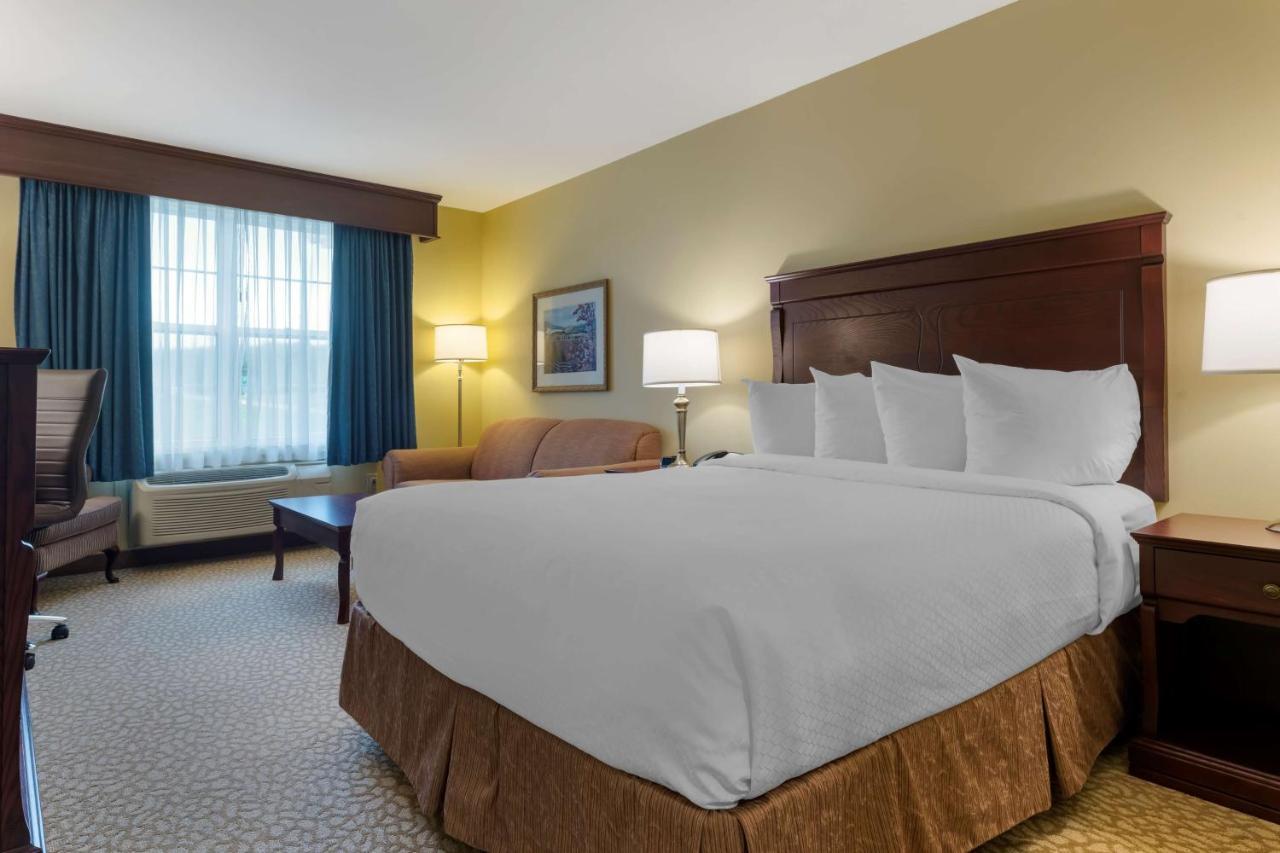Best Western Plus Grand-Sault Hotel & Suites Exterior foto